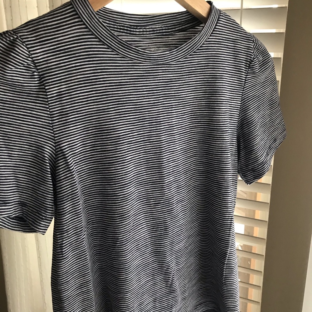 Striped cropped t-shirt